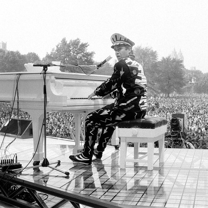 Elton John to Reissue ‘Greatest’ Live LP for Record Store Day