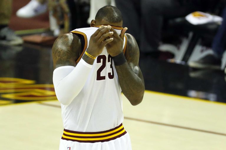 Don’t be fooled: The Cavs’ defense hasn’t improved, and that spells doom against Golden State