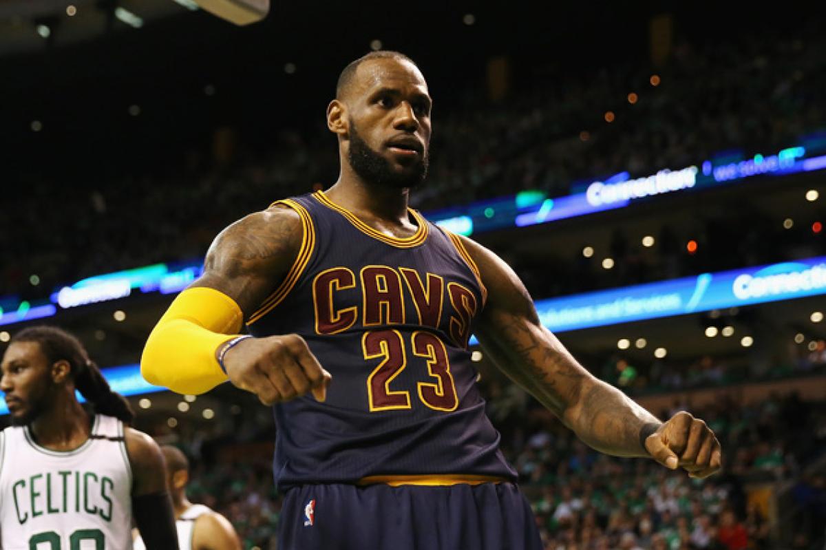 LeBron James breaks Michael Jordan record as Cavs are back in Finals with 135-102 win