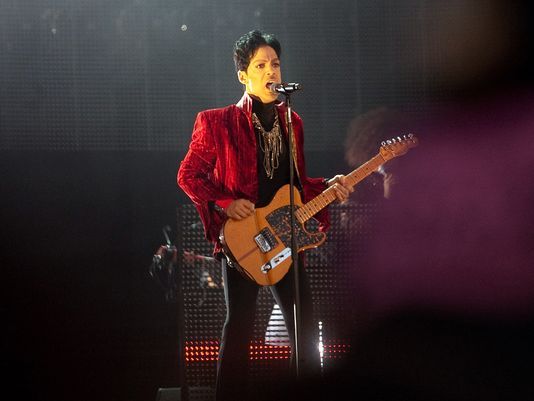 Prince’s six siblings declared official heirs to his still-uncounted estate
