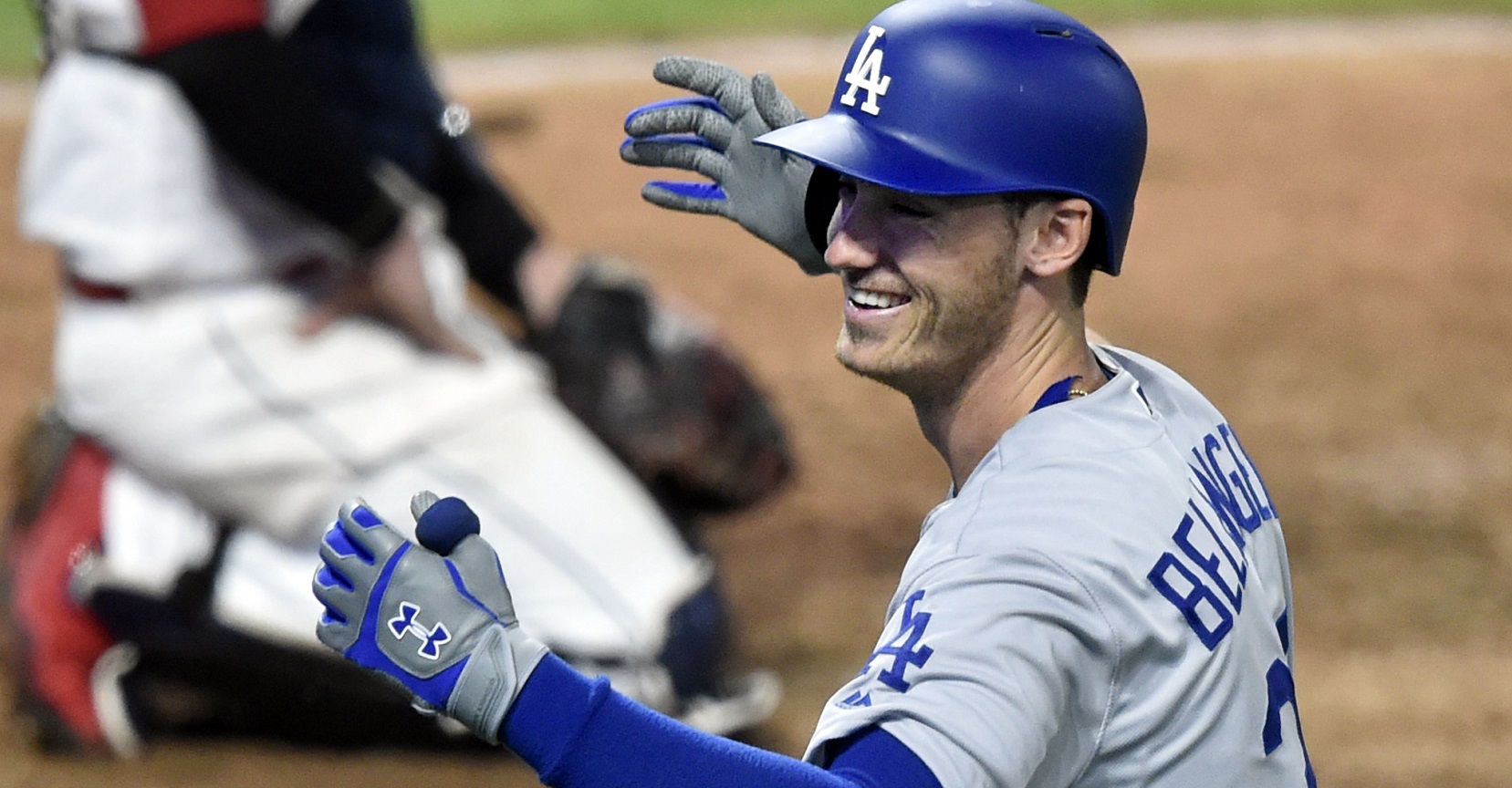 Cody Bellinger’s two-HR night puts the Dodgers’ rookie in the record book