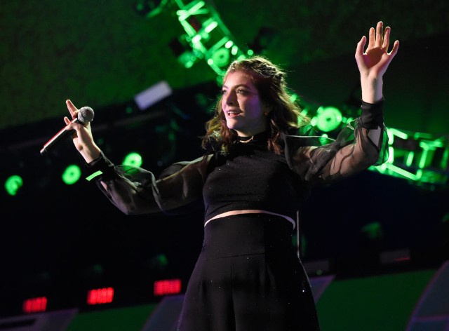 Hear Lorde Cover Phil Collins’ “In the Air Tonight” in BBC Live Lounge